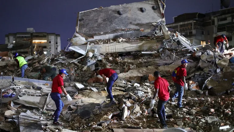 Archived image accompanying: Venezuela Twin Earthquakes Kill at Least 188, Thousands Feared Dead as Rescue Race Intensifies