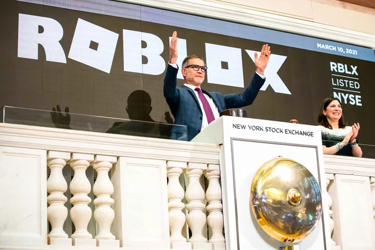 Archived image accompanying: Roblox Hit With Securities Fraud Suits as Age Verification Wipes $6.7B in Market Cap
