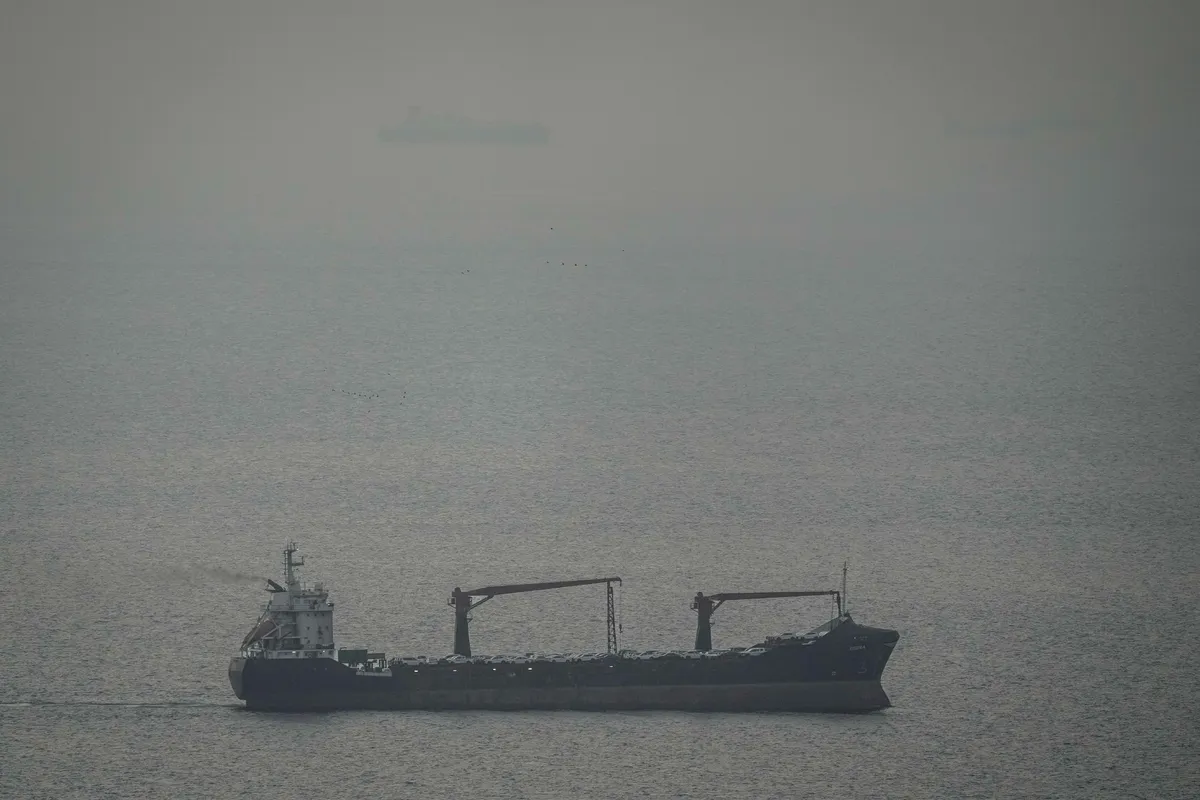 Archived image accompanying: Iran Reimposes Strait of Hormuz Closure, Fires on Tankers Amid Ceasefire Tensions