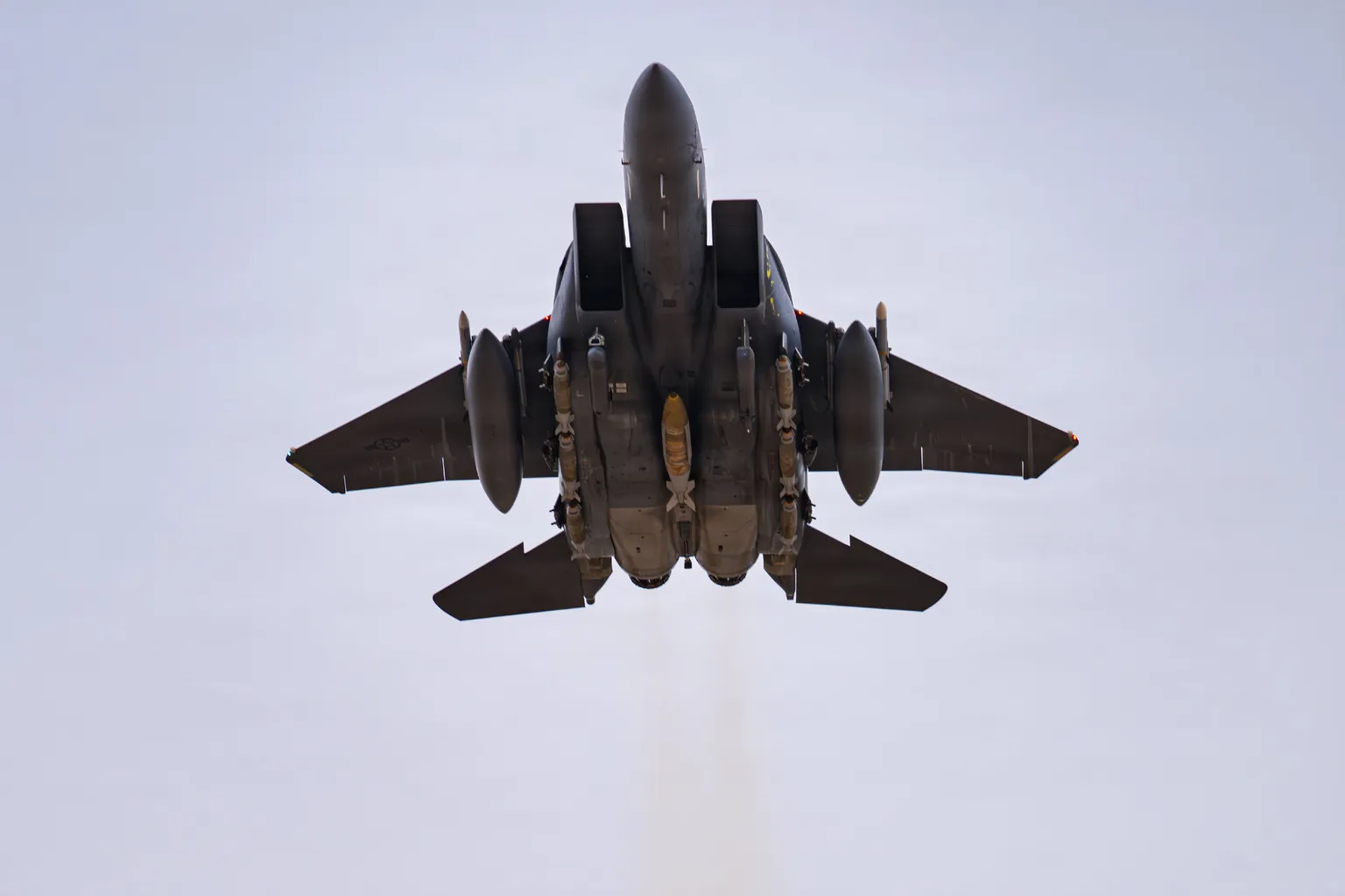Archived image accompanying: US F-15E Shot Down Over Iran; One Crew Rescued Amid Ongoing Search