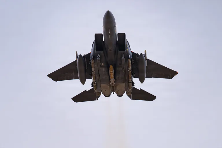 Archived image accompanying: US F-15E Shot Down Over Iran; One Crew Rescued Amid Ongoing Search