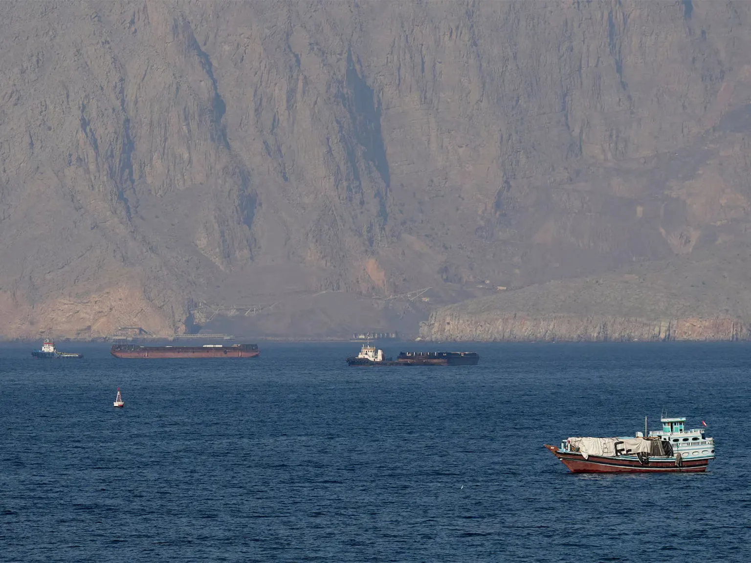 Archived image accompanying: Pentagon Warns Clearing Iranian Mines from Strait of Hormuz Could Take Six Months