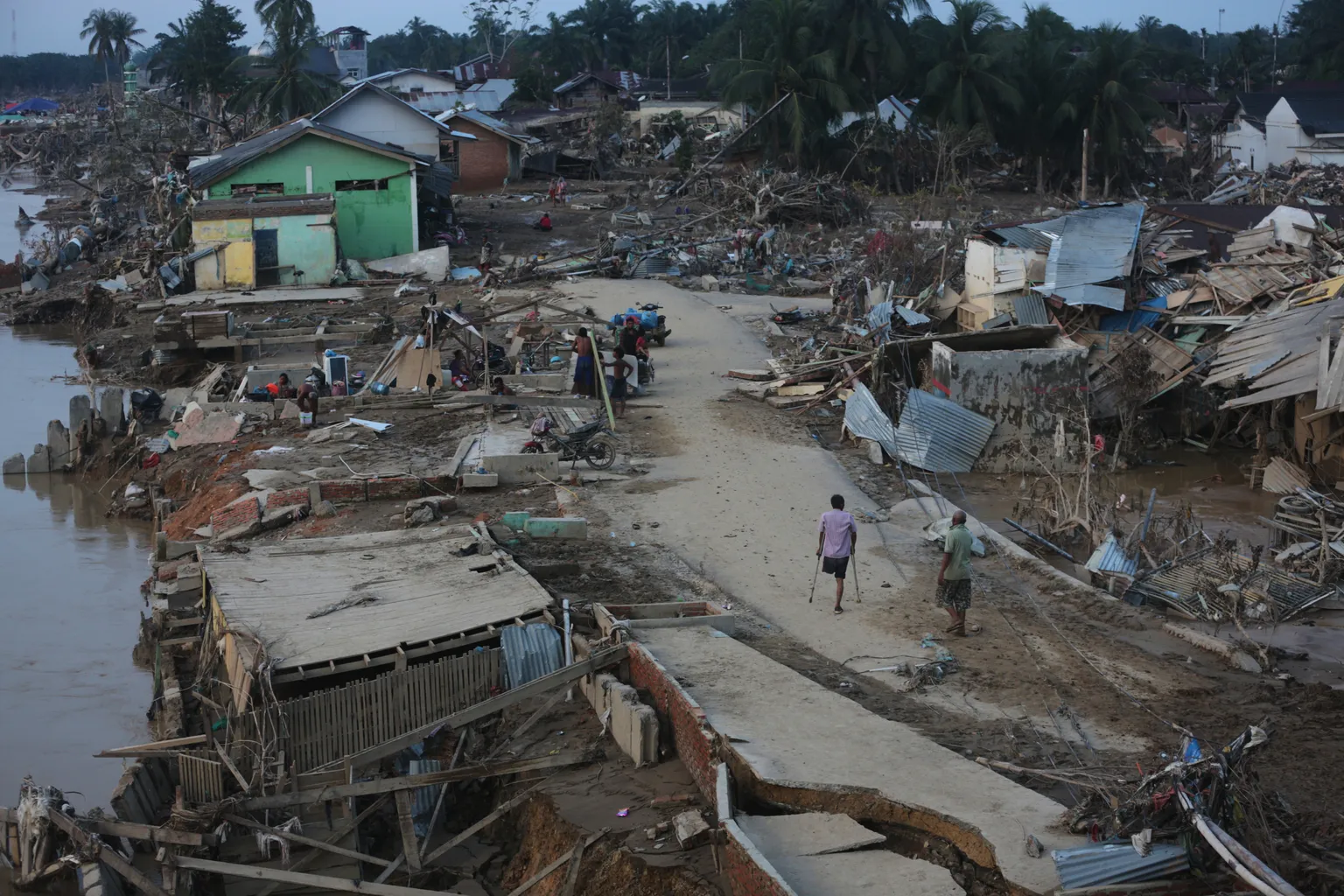 Archived image accompanying: Climate-Driven Floods Devastate Asia, Killing 1,600 and Displacing Millions