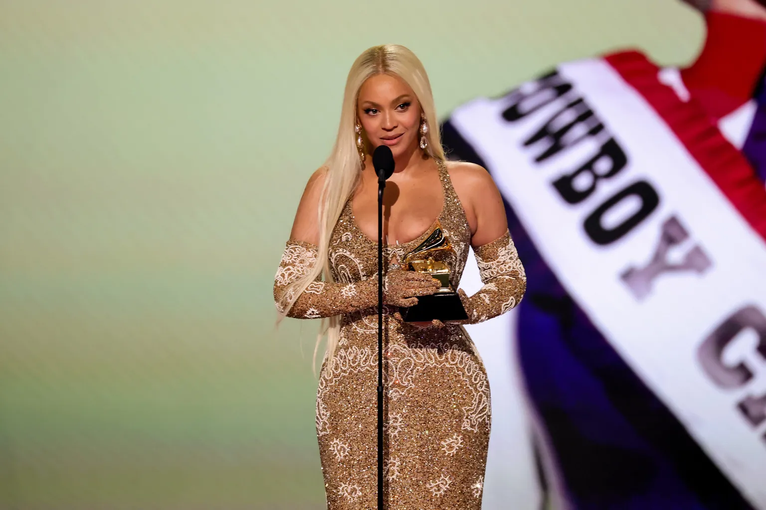 Archived image accompanying: Beyoncé Wins Historic Grammys for Cowboy Carter, Shaking Country Music Norms