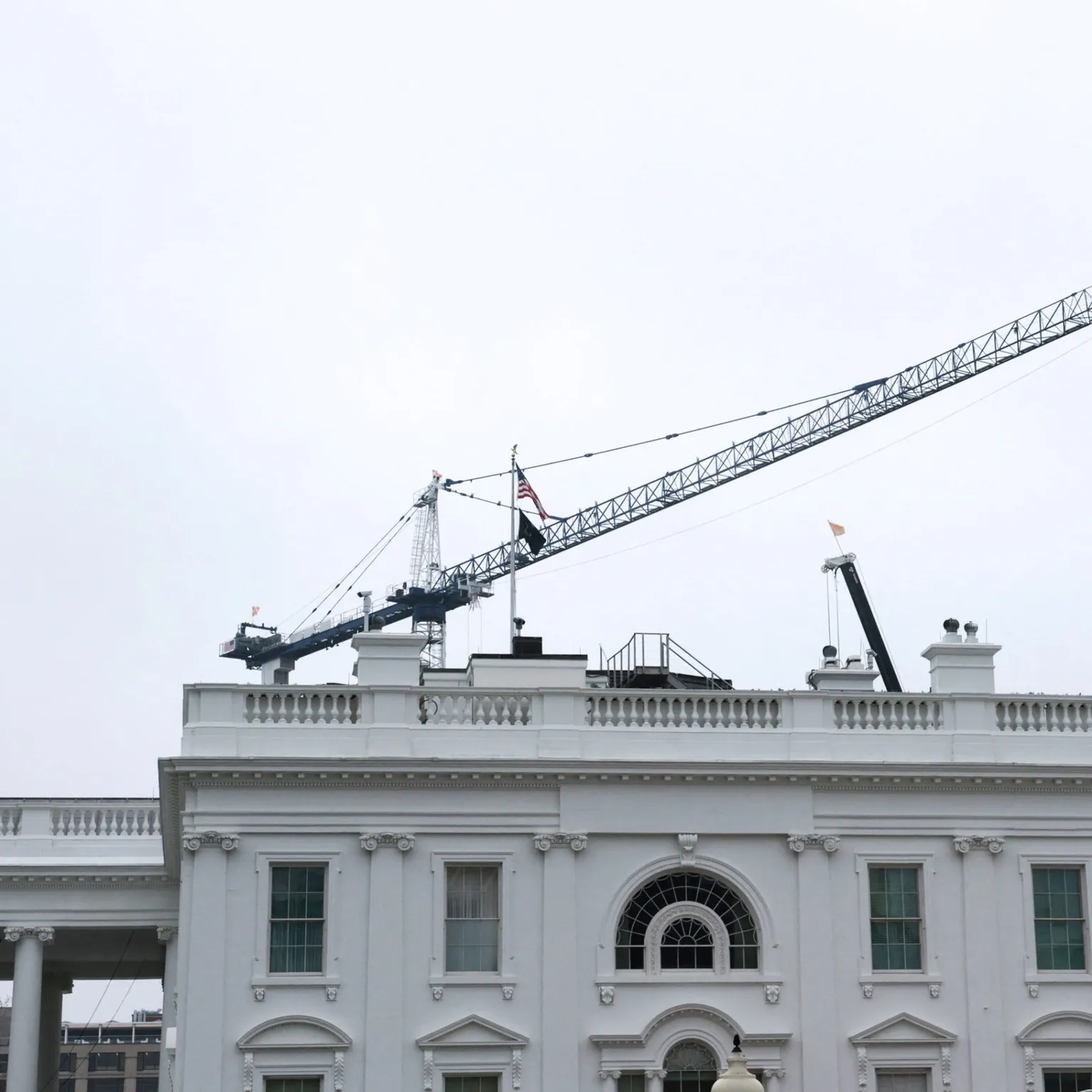 Archived image accompanying: Judge Orders Halt to Trump’s $400M White House Ballroom Construction Without Congress