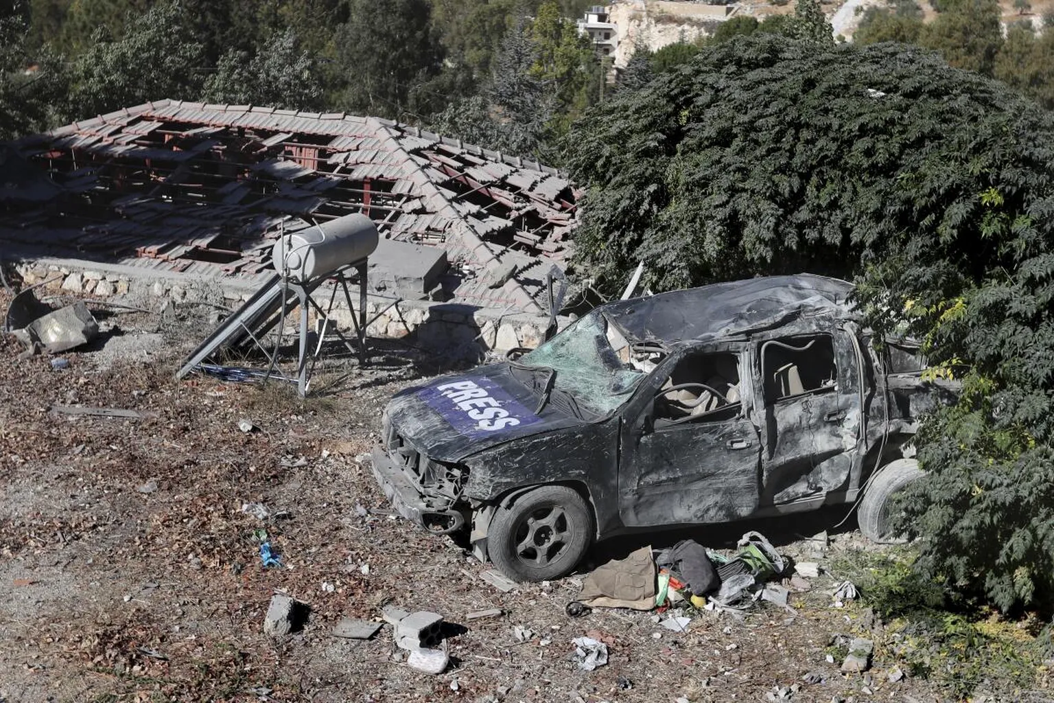 Archived image accompanying: Israeli Airstrike Kills Three Lebanese Journalists on Jezzine Road, Sparks Outcry
