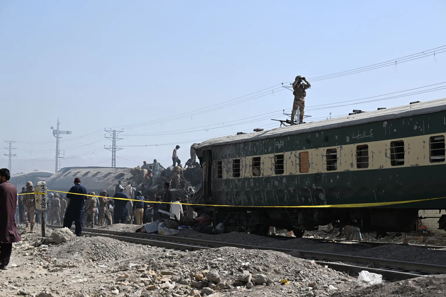Archived image accompanying: Suicide Bomb Kills 24, Injures 70 Near Quetta Train in Balochistan Attack