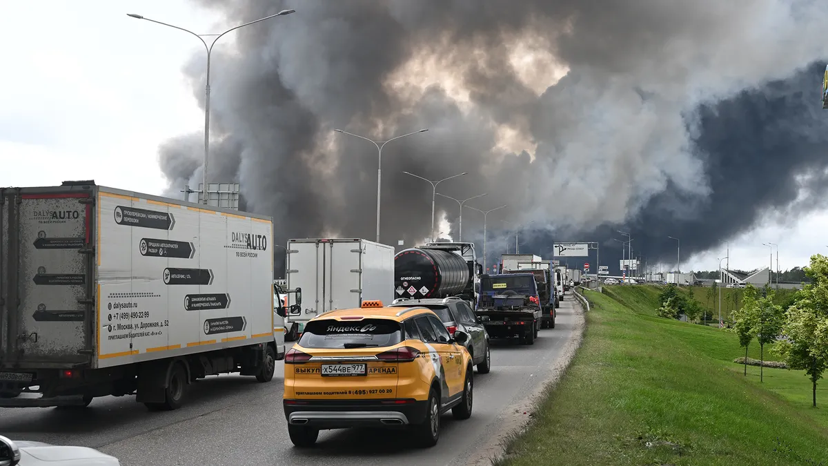 Archived image accompanying: Ukraine Launches Largest Drone Attack on Moscow, Setting Kapotnya Oil Refinery Ablaze