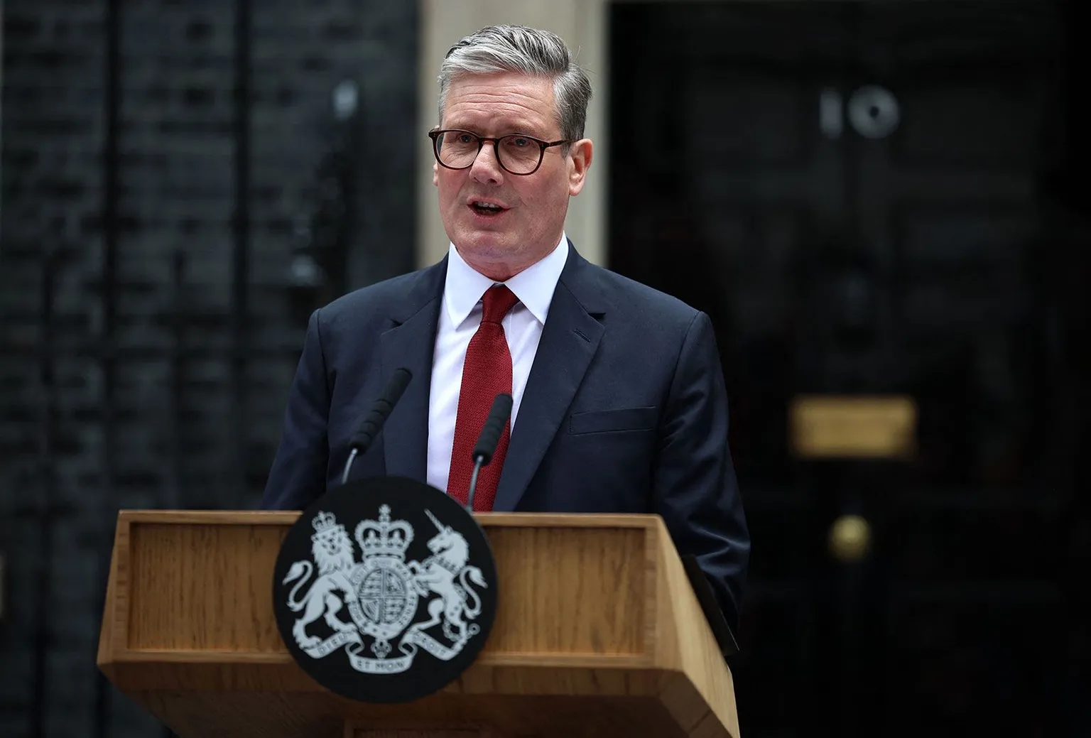Archived image accompanying: UK to Ban Social Media for Under-16s in World's Toughest Child-Safety Move
