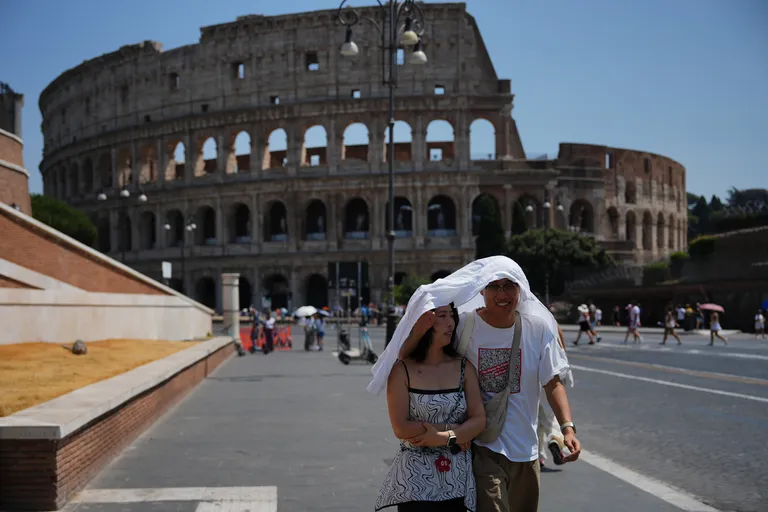 Archived image accompanying: Italy’s Heat Alert Widens as Austria Breaks Temperature Record