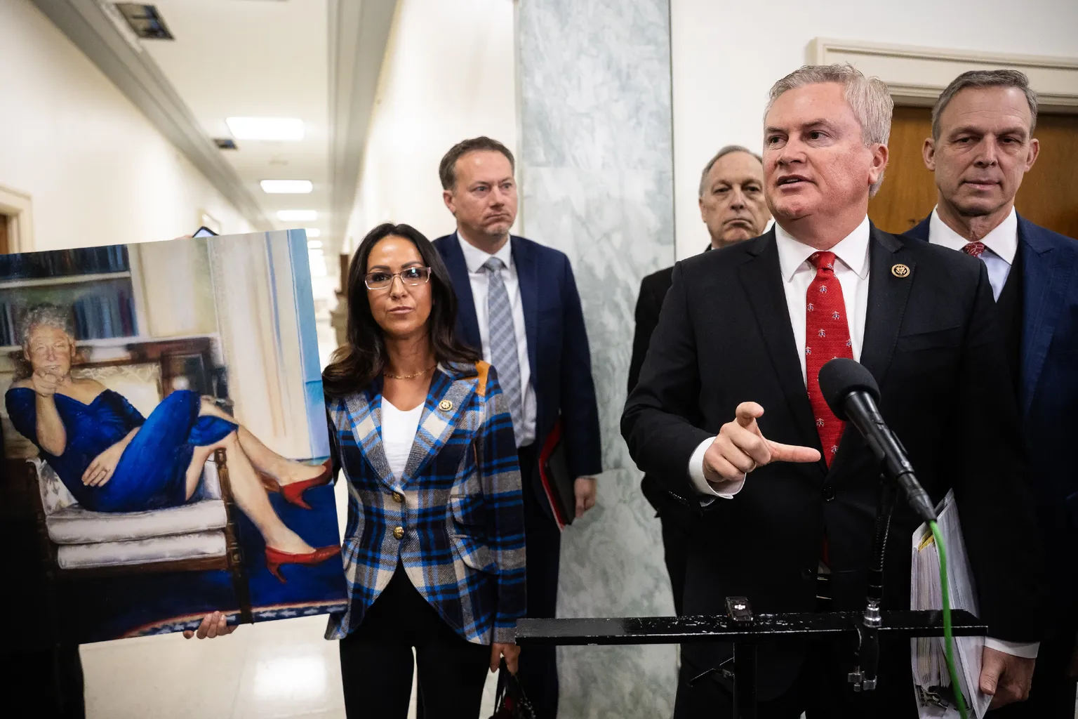 Archived image accompanying: Clintons Agree to Closed-Door Depositions in House Epstein Investigation
