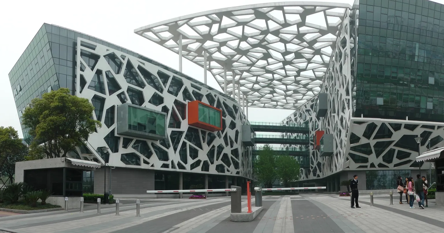 Archived image accompanying: Alibaba’s AI Buildout Sends Profit Down 75% as Cloud Sales Grow