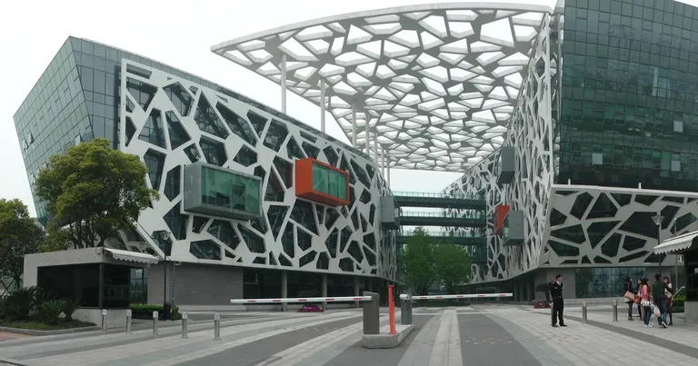 Archived image accompanying: Alibaba’s AI Buildout Sends Profit Down 75% as Cloud Sales Grow