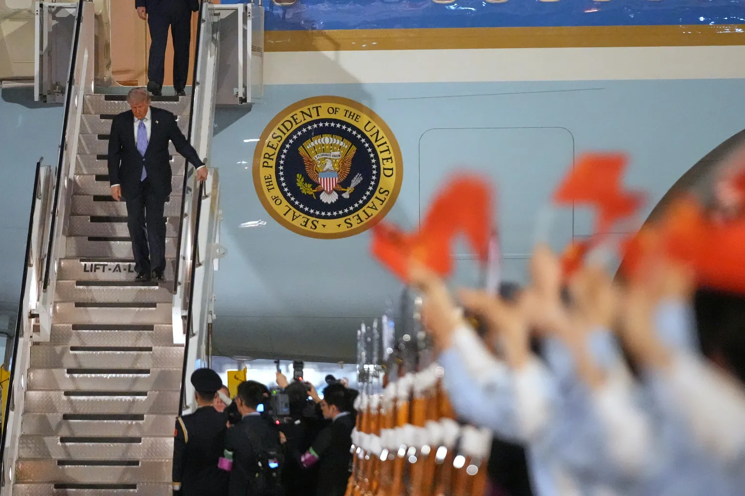 Archived image accompanying: Trump Says Xi Pledged China Won't Supply Iran Military Equipment at Summit