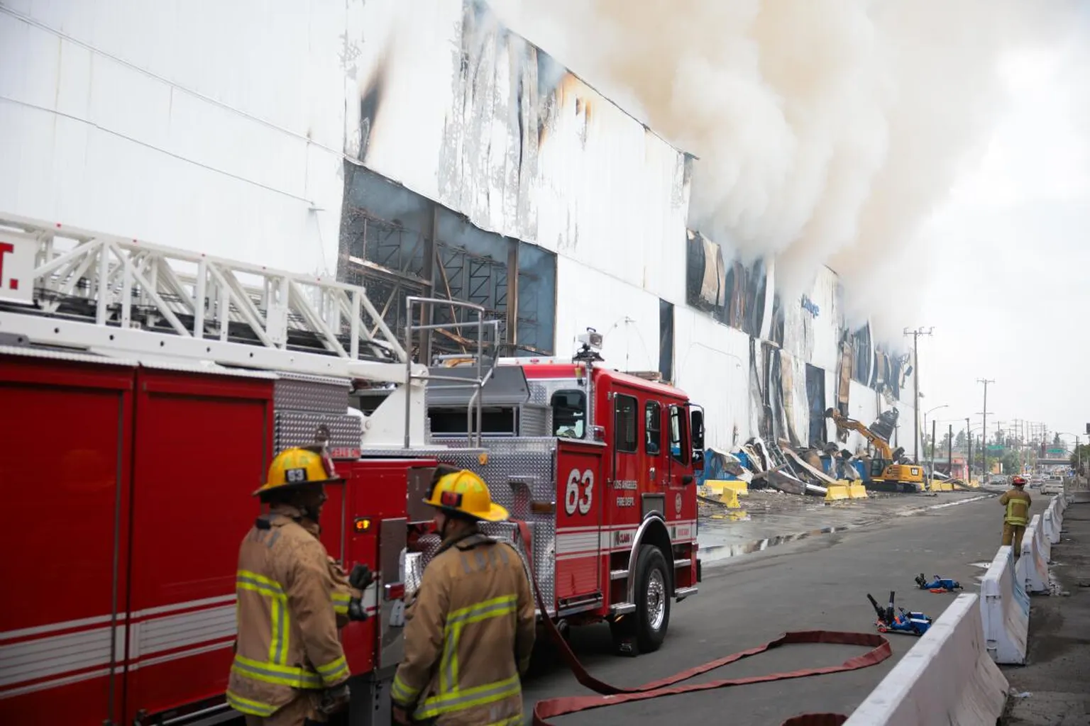 Archived image accompanying: Dual Emergency Declarations Issued as LA's Boyle Heights Warehouse Fire Stretches Into Sixth Day