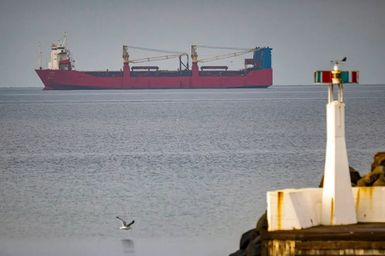 Archived image accompanying: Spanish Probe Links Sunken Russian Ship to North Korean Nuclear Submarine Parts