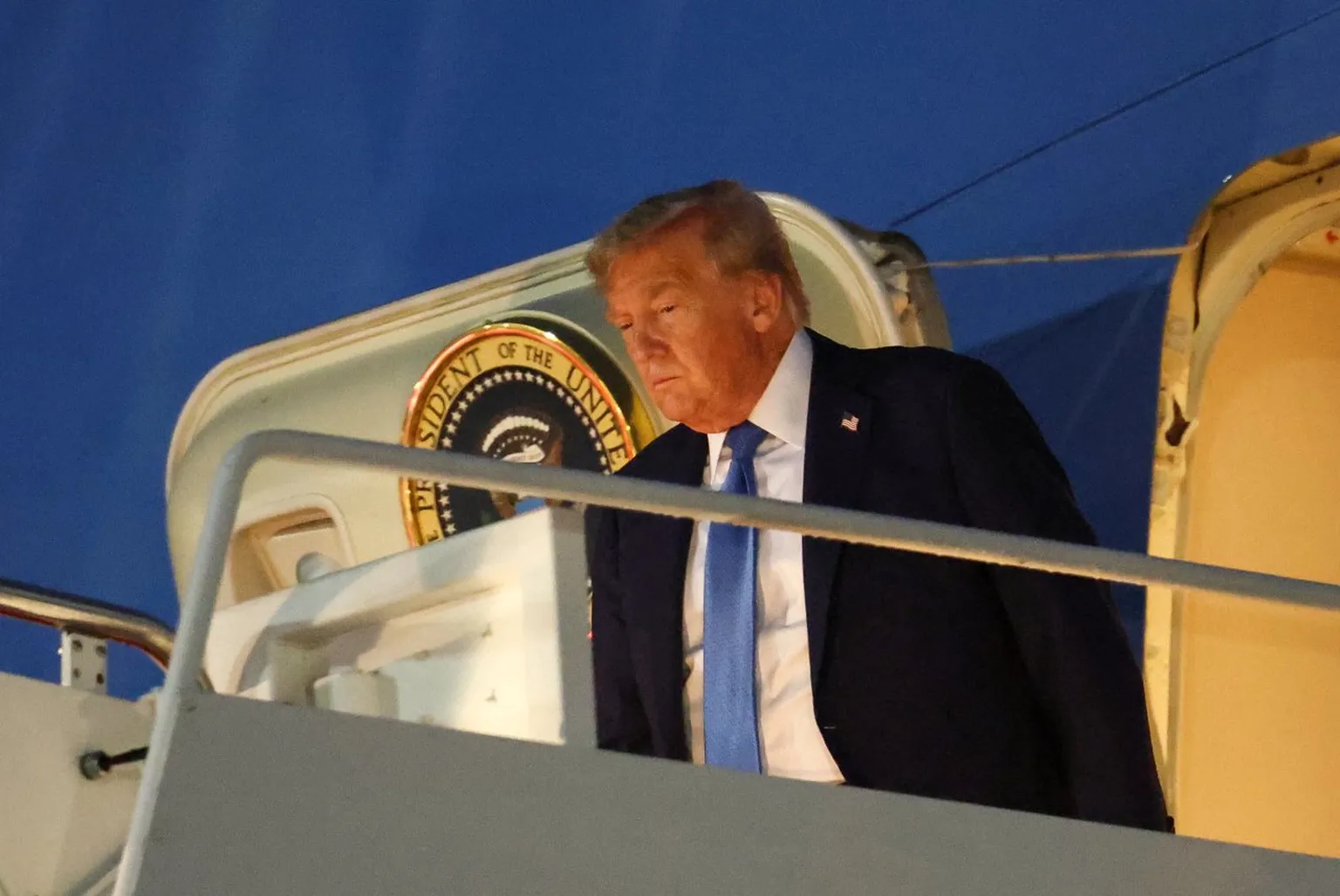 Archived image accompanying: Trump Demands Iran’s Unconditional Surrender as Gulf Conflict Escalates, Oil Surges