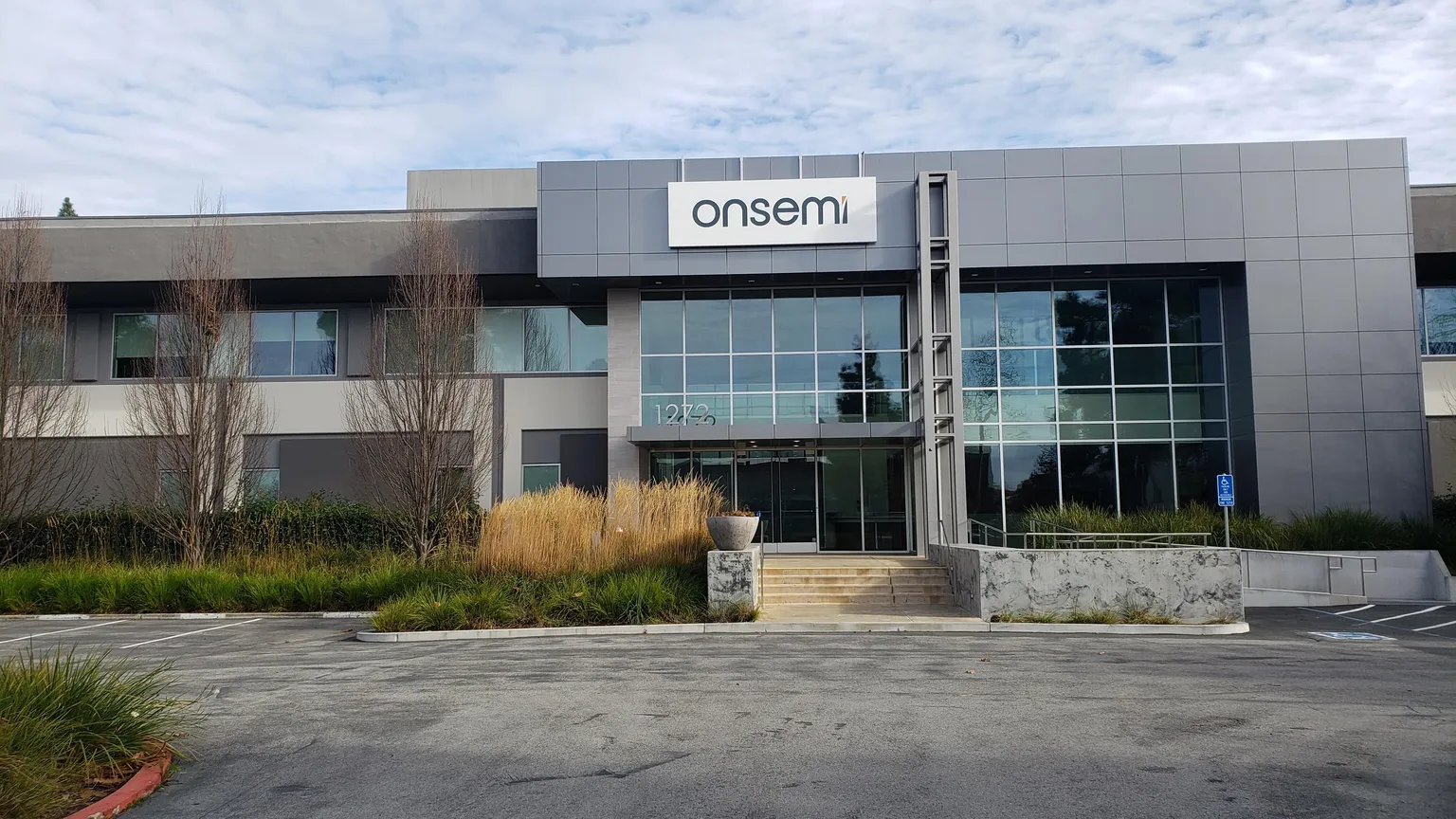 Archived image accompanying: Onsemi’s fab sales put $35M savings plan on a long runway