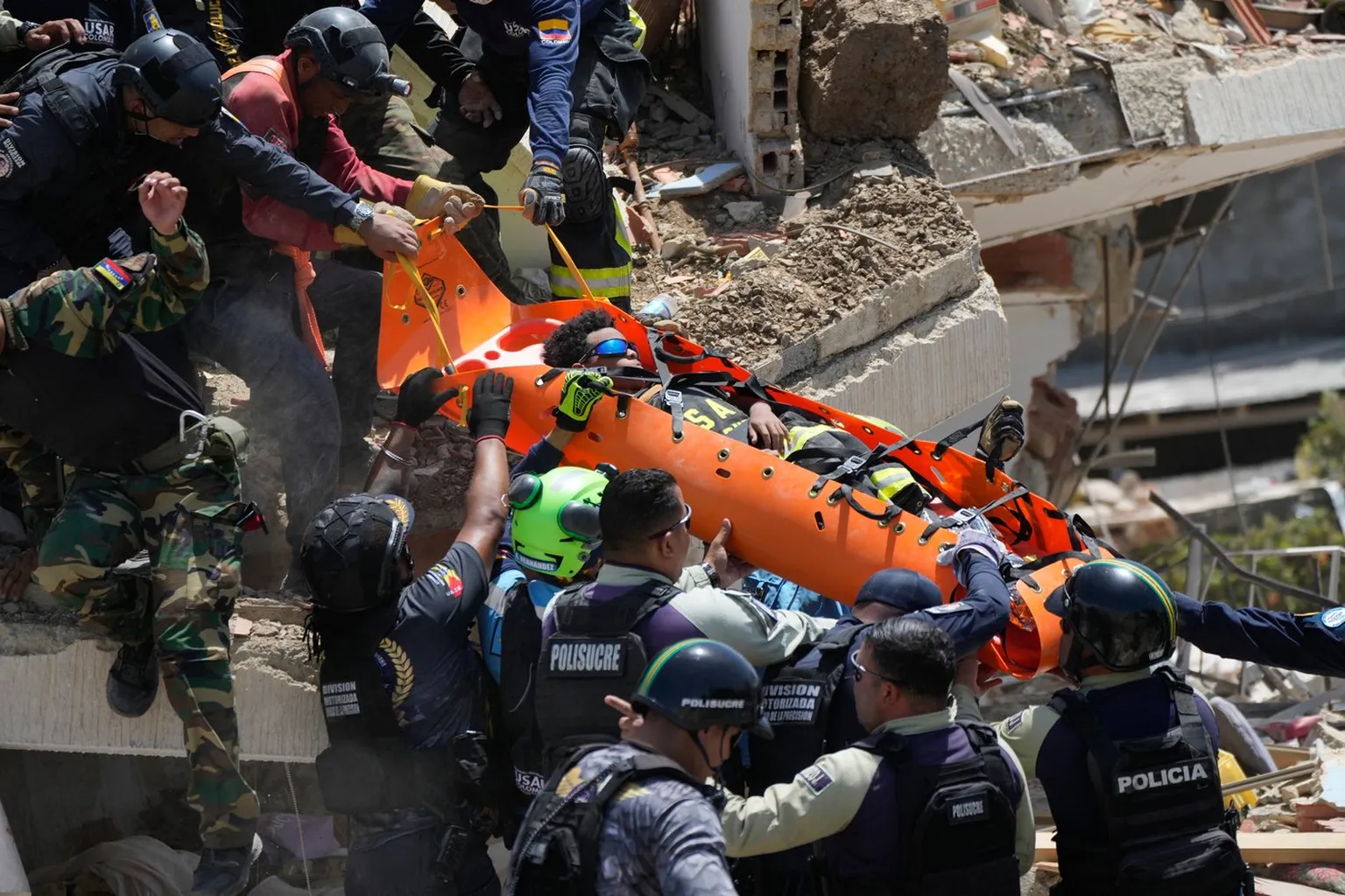 Archived image accompanying: Venezuela Earthquake Death Toll Hits 1,430 as UN Warns 6.8 Million Affected
