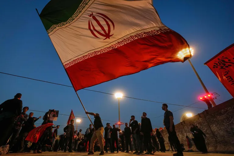 Archived image accompanying: U.S.-Iran Strikes Widen as Trump Weighs a ‘Massive Attack’