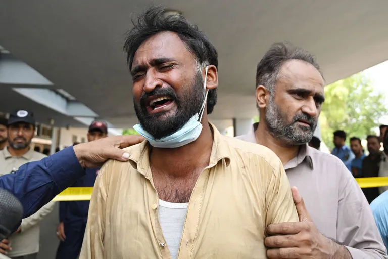 Archived image accompanying: Pakistan nursery fire kills 14 newborns, exposes safety failures