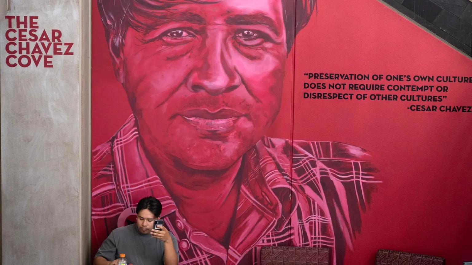 Archived image accompanying: US Cities Remove César Chávez Tributes Amid Abuse Allegations and Debate