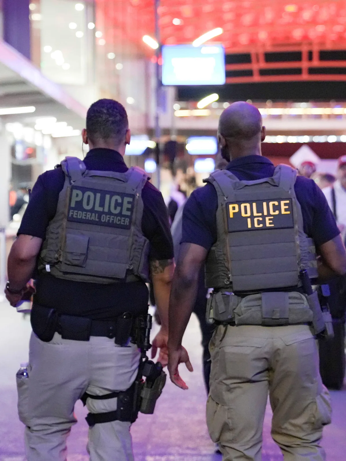 Archived image accompanying: ICE Deploys Officers to 14 US Airports Amid DHS Shutdown, TSA Staffing Crisis