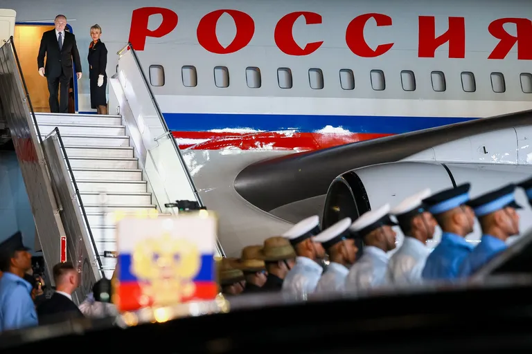 Archived image accompanying: Putin Lands in Delhi as BRICS Divisions Test India’s Balancing Act