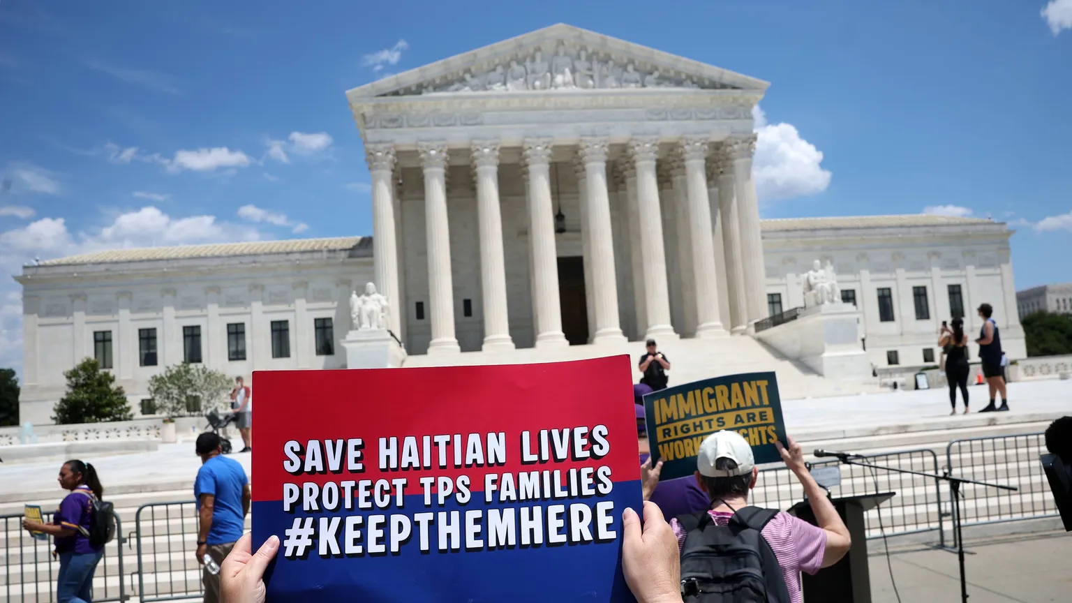 Archived image accompanying: Supreme Court Strips Deportation Protections for Haitians and Syrians in Sweeping 6-3 Ruling