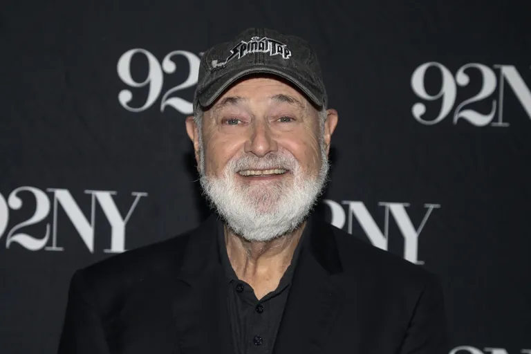 Archived image accompanying: Director Rob Reiner and Wife Found Dead; Son Arrested on Murder Charges