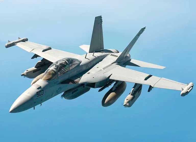 Archived image accompanying: Two U.S. Navy EA-18G Growlers Collide Midair at Idaho Air Show, Crew Safe