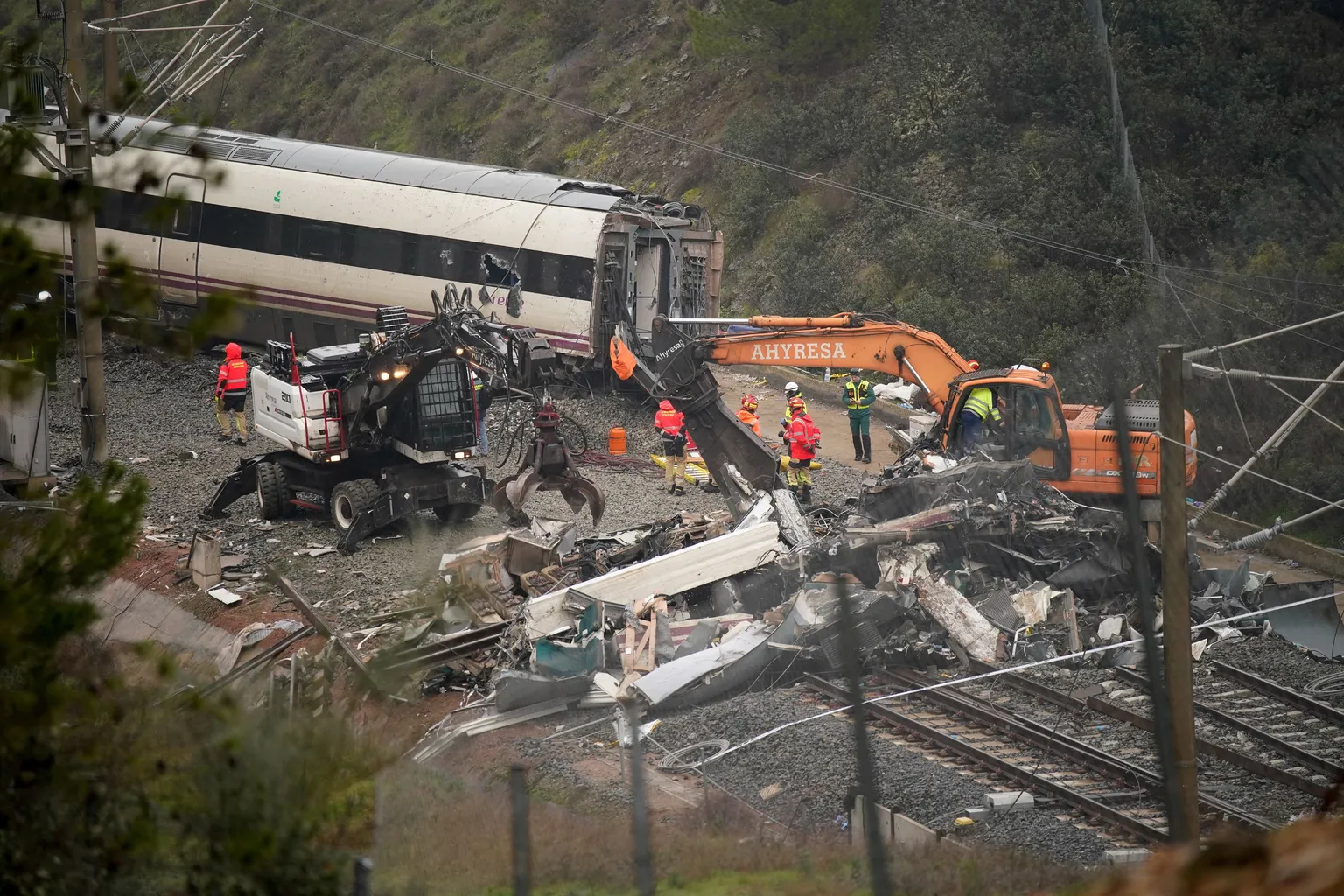 Archived image accompanying: Photographer's Bogie Find Fuels Spain Rail Crash Probe Near Adamuz