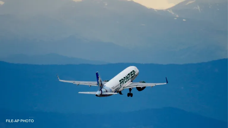 Archived image accompanying: Frontier Flight 4345 Hits Trespasser on Denver Runway, Causing Fatal Crash